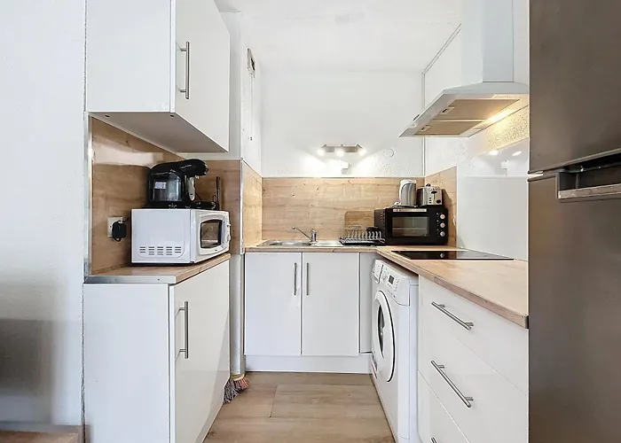 Studio Cosy - Balcon - Wifi - Free Parking